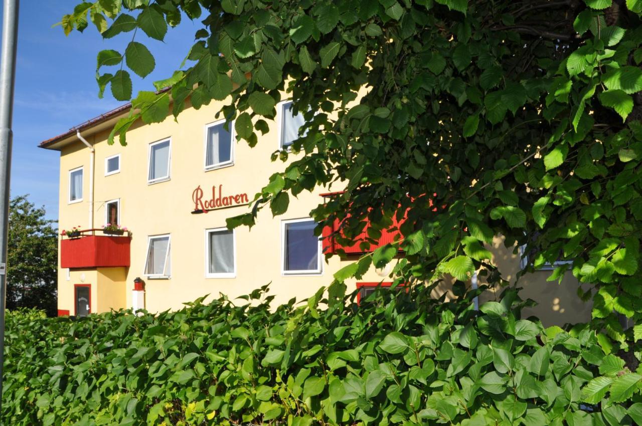Hostel Roddaren Stromstad Exterior photo